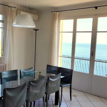 House With Panoramic Sea View, Le Trayas ヴィラ